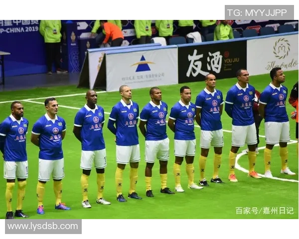 90年代美式足球明星的辉煌岁月与传奇故事回顾